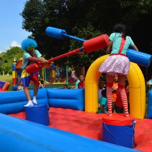 Juegos divertidos al aire libre para adultos